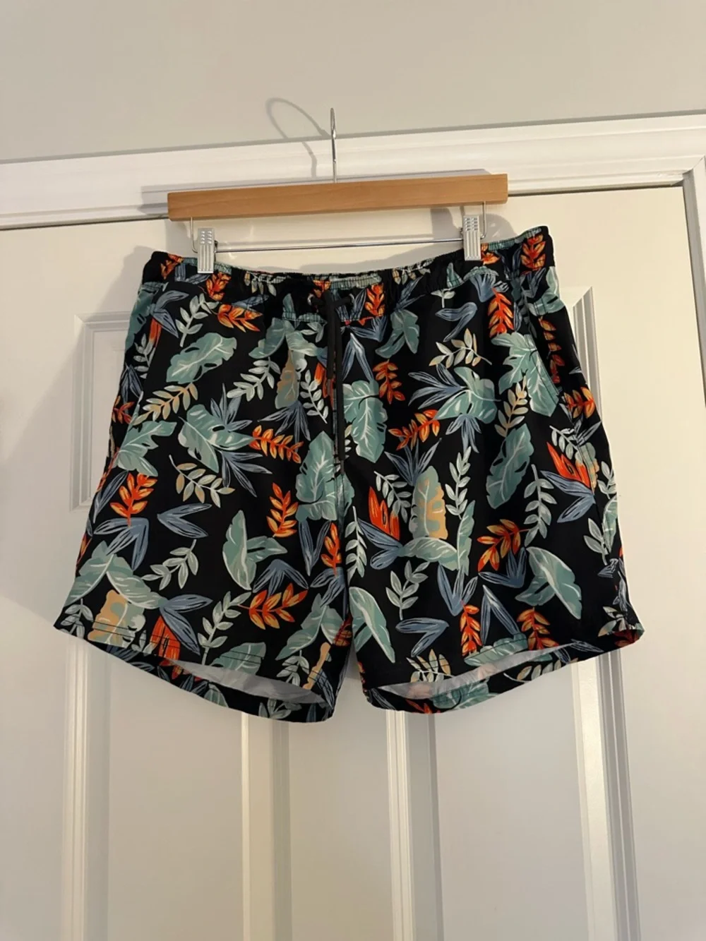 J. Crew Swim Trunks - Swim Shorts - Board Shorts - Size Large